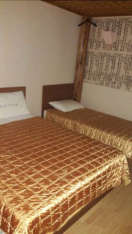 Imagen de la habitación del Hotel Korea. Foto 6