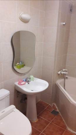 Imagen de la habitación del Hotel Korea. Foto 10