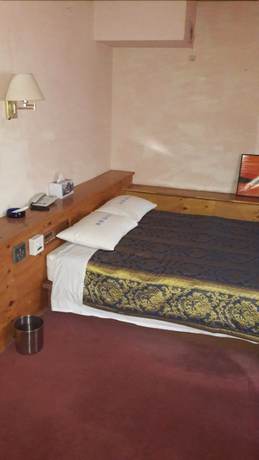 Imagen de la habitación del Hotel Korea. Foto 16