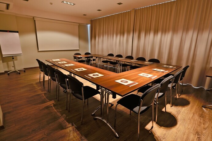 Imagen de los interiores del Hotel Korel. Foto 30