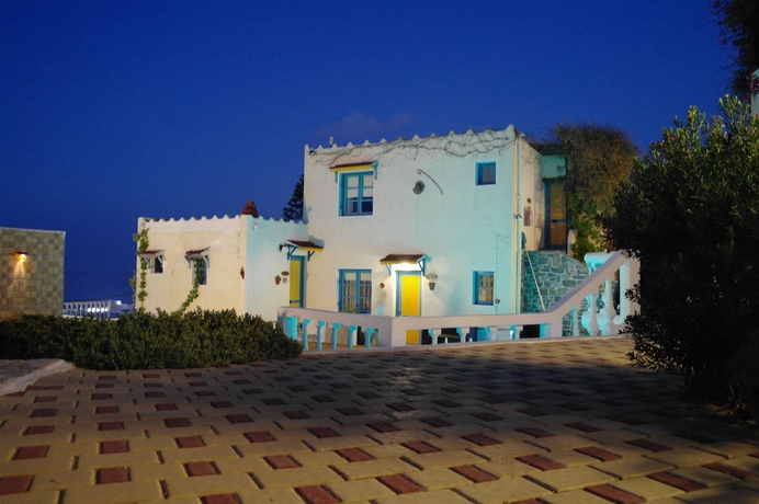 Imagen de los exteriores del Hotel Korifi Suites Art. Foto 7