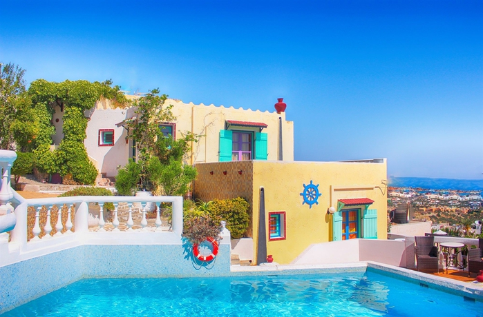 Imagen de la piscina del Hotel Korifi Suites Art. Foto 16