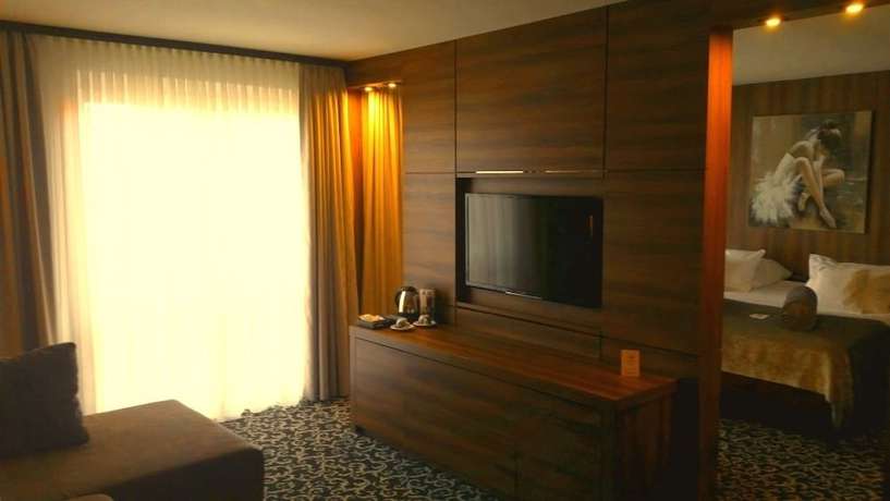 Imagen de la habitación del Hotel Kormoran Wellness Medical Spa. Foto 11