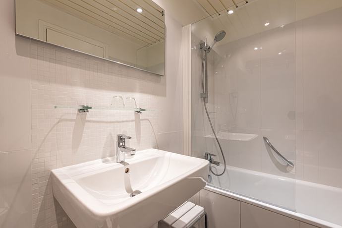 Imagen de la habitación del Hotel Korner Sorbone. Foto 9