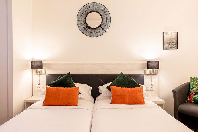 Imagen de la habitación del Hotel Korner Sorbone. Foto 10