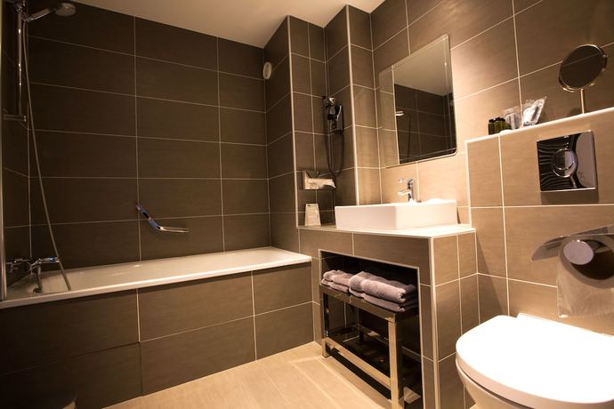 Imagen de la habitación del Hotel Korner Sorbone. Foto 15