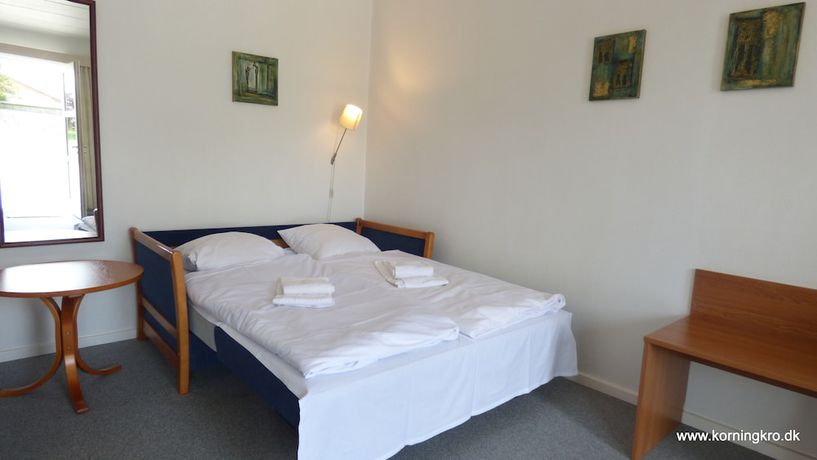 Imagen de la habitación del Hotel Korning Kro. Foto 15