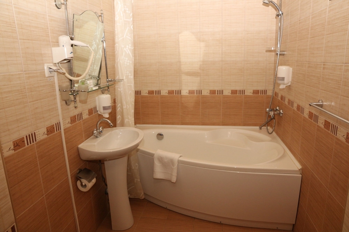 Imagen de la habitación del Hotel Korona, Boryspil. Foto 4