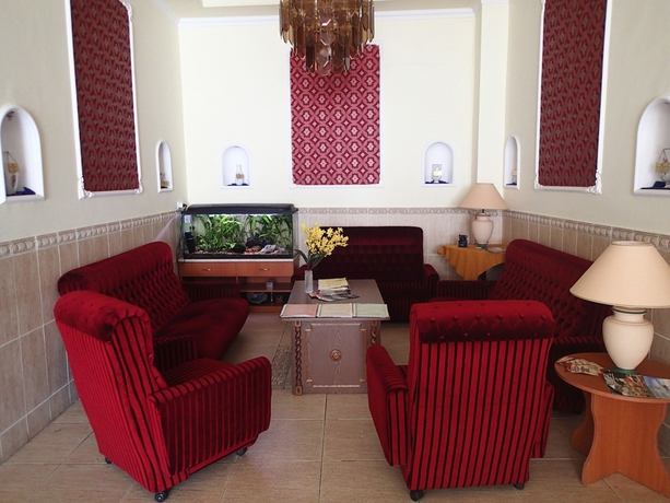 Imagen de los interiores del Hotel Korona Eger. Foto 19