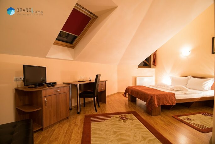 Imagen de la habitación del Hotel Korona King. Foto 17