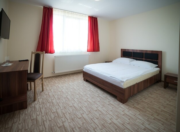 Imagen general del Hotel Korona King. Foto 4