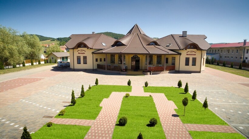 Imagen general del Hotel Korona King. Foto 13