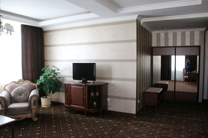 Imagen de la habitación del Hotel Korona, Magnitogorsk. Foto 17
