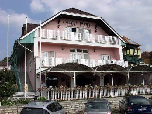 Imagen general del Hotel Korona Panzio, Balatonfured. Foto 15