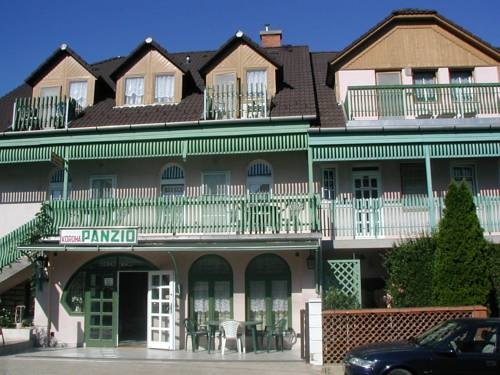 Imagen general del Hotel Korona Panzio, Balatonfured. Foto 6