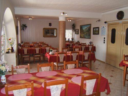 Imagen general del Hotel Korona Panzio, Balatonfured. Foto 9