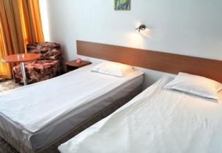 Imagen de la habitación del Hotel Korona, Sunny Beach. Foto 3