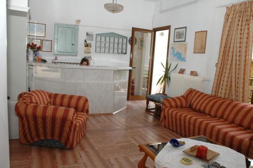 Imagen general del Hotel Koronis. Foto 4