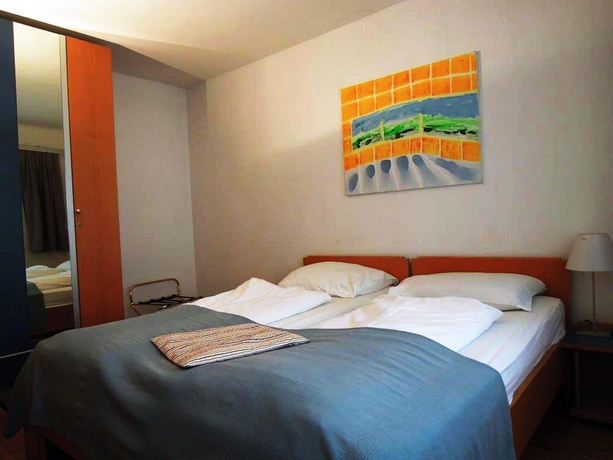 Imagen de la habitación del Hotel Korotan. Foto 10