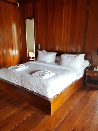 Imagen de la habitación del Hotel Korpak Villa And Resort Raja Ampat. Foto 13