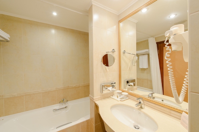Imagen de la habitación del Hotel Korston Royal. Foto 11