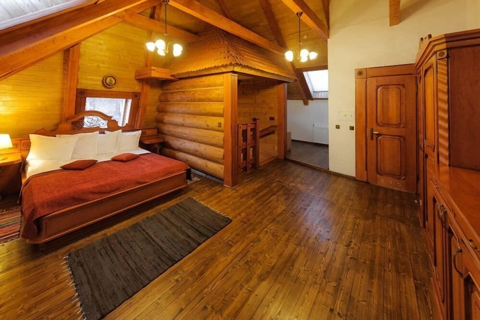 Imagen de la habitación del Hotel Koruna, Tatariv. Foto 18