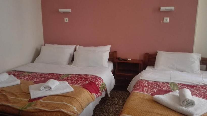 Imagen de la habitación del Hotel Korydallos. Foto 5