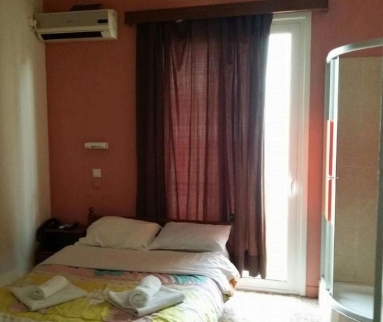 Imagen de la habitación del Hotel Korydallos. Foto 13