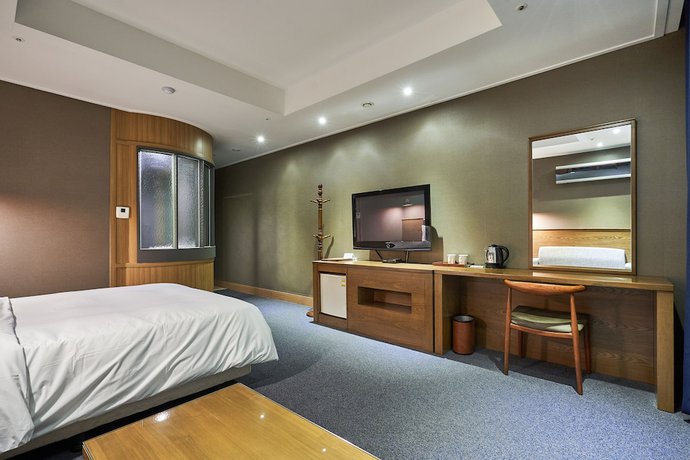 Imagen de la habitación del Hotel Koryo. Foto 6