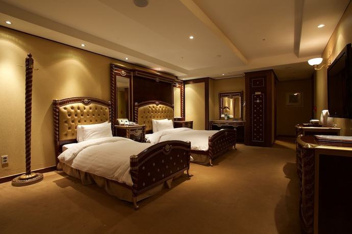 Imagen de la habitación del Hotel Koryo. Foto 7