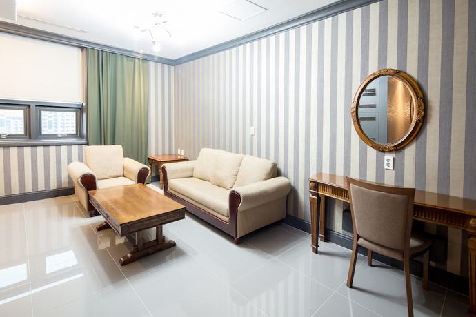 Imagen de la habitación del Hotel Koryo. Foto 8