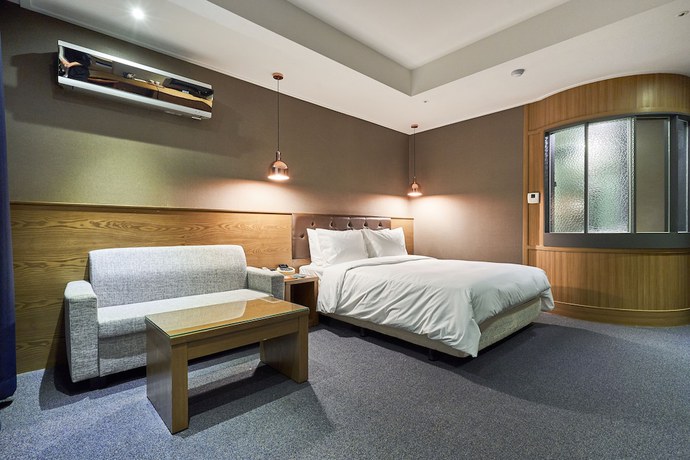 Imagen de la habitación del Hotel Koryo. Foto 10