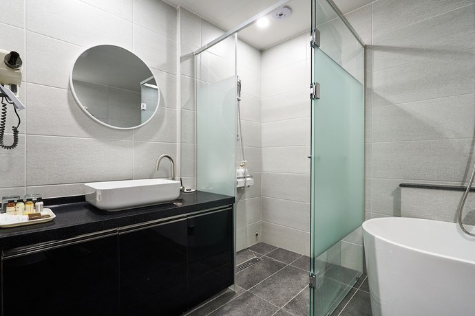 Imagen de la habitación del Hotel Koryo. Foto 18