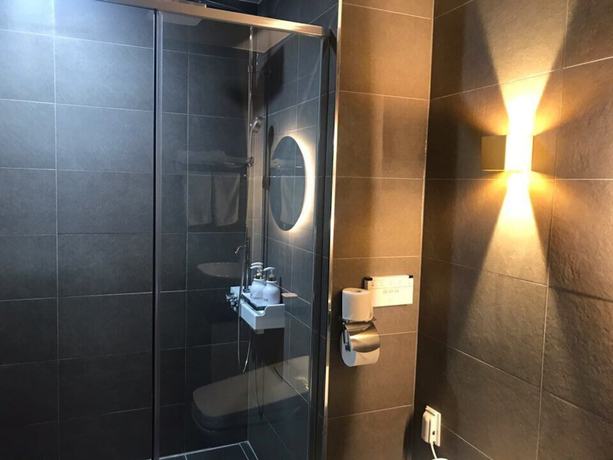 Imagen de la habitación del Hotel Koryo. Foto 19