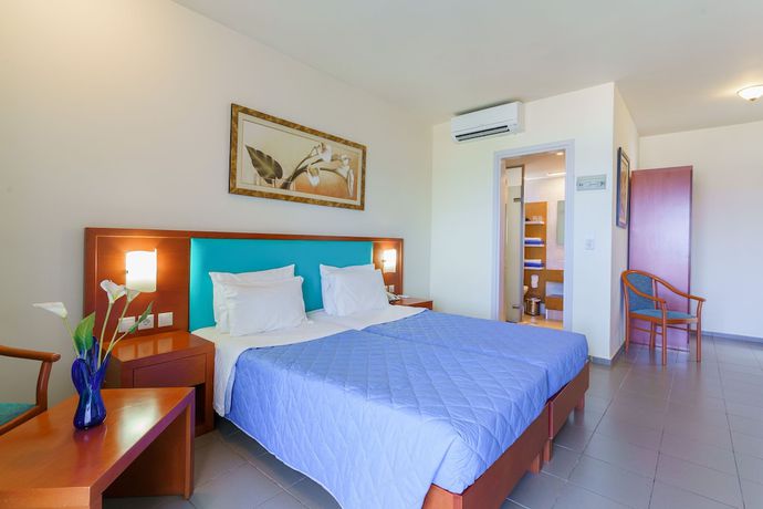 Imagen de la habitación del Hotel Kos Palace. Foto 10