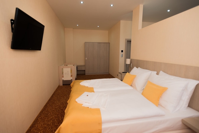 Imagen de la habitación del Hotel Košice. Foto 11