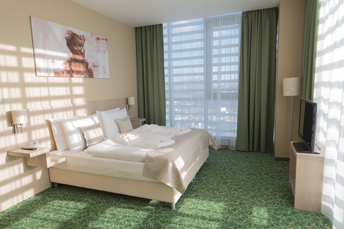 Imagen de la habitación del Hotel Košice. Foto 14