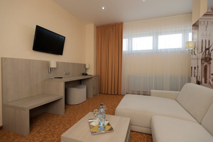 Imagen de la habitación del Hotel Košice. Foto 15