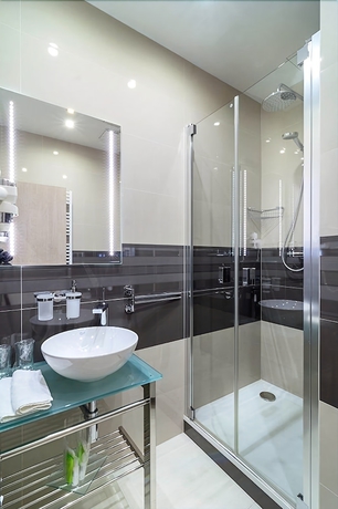 Imagen de la habitación del Hotel Košice. Foto 16