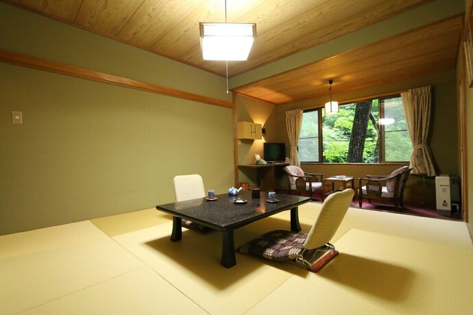 Imagen de la habitación del Hotel Kose Onsen. Foto 28