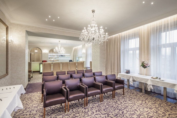 Imagen de los interiores del Hotel Kosher King David Prague. Foto 6