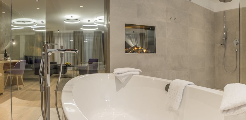Imagen de la habitación del Hotel Kosis Sports Lifestyle. Foto 7