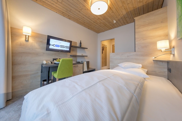 Imagen de la habitación del Hotel Kosis Sports Lifestyle. Foto 8