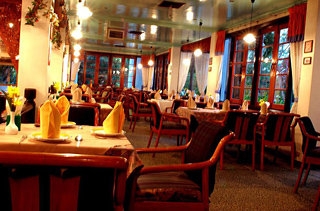 Imagen del bar/restaurante del Hotel Kosit Hill Hotel Petchaboon. Foto 5