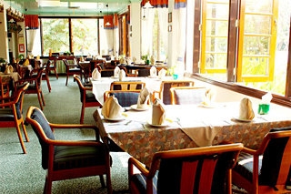 Imagen del bar/restaurante del Hotel Kosit Hill Hotel Petchaboon. Foto 6