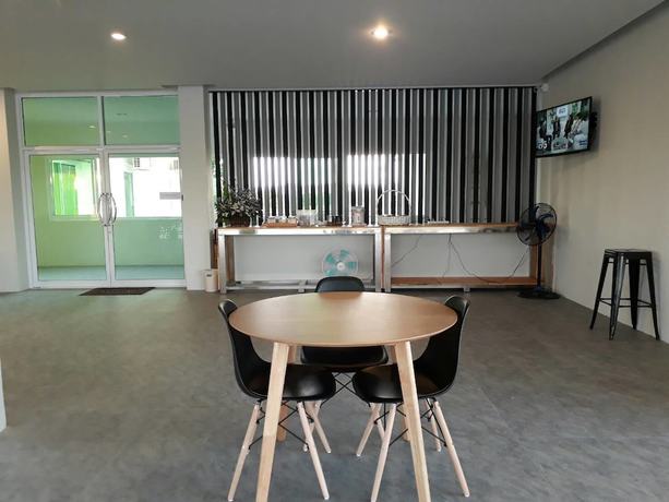 Imagen de los interiores del Hotel Kosit One. Foto 20