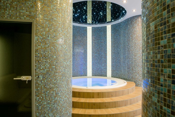 Imagen de la piscina del Hotel Kosma. Foto 20