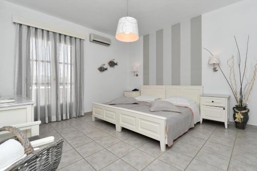 Imagen de la habitación del Hotel Kosmitis. Foto 10