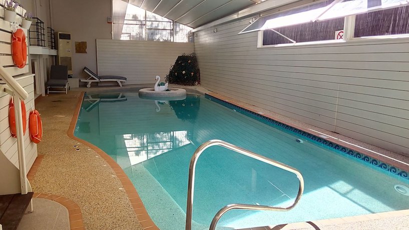 Imagen de la piscina del Hotel Kosmopolit, Loutraki. Foto 19