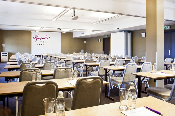 Imagen de los interiores del Hotel Kossak. Foto 12